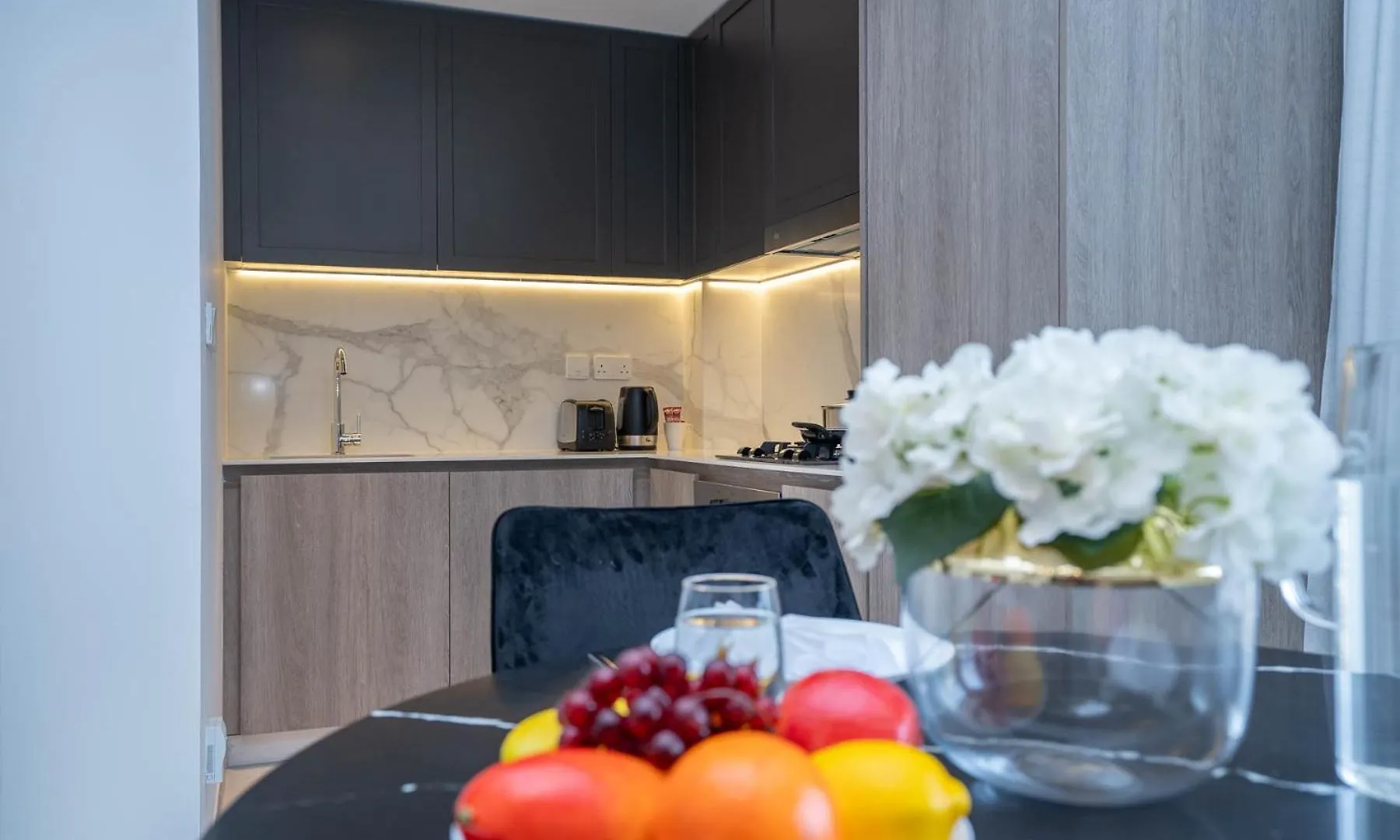 Spacious And Modern Studio -Great Facilities Dubai