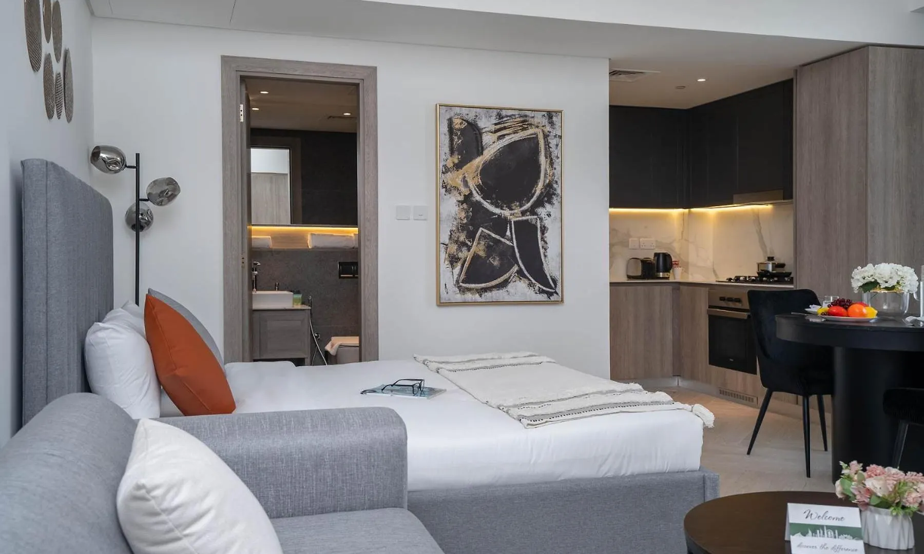 Spacious And Modern Studio -Great Facilities دبي